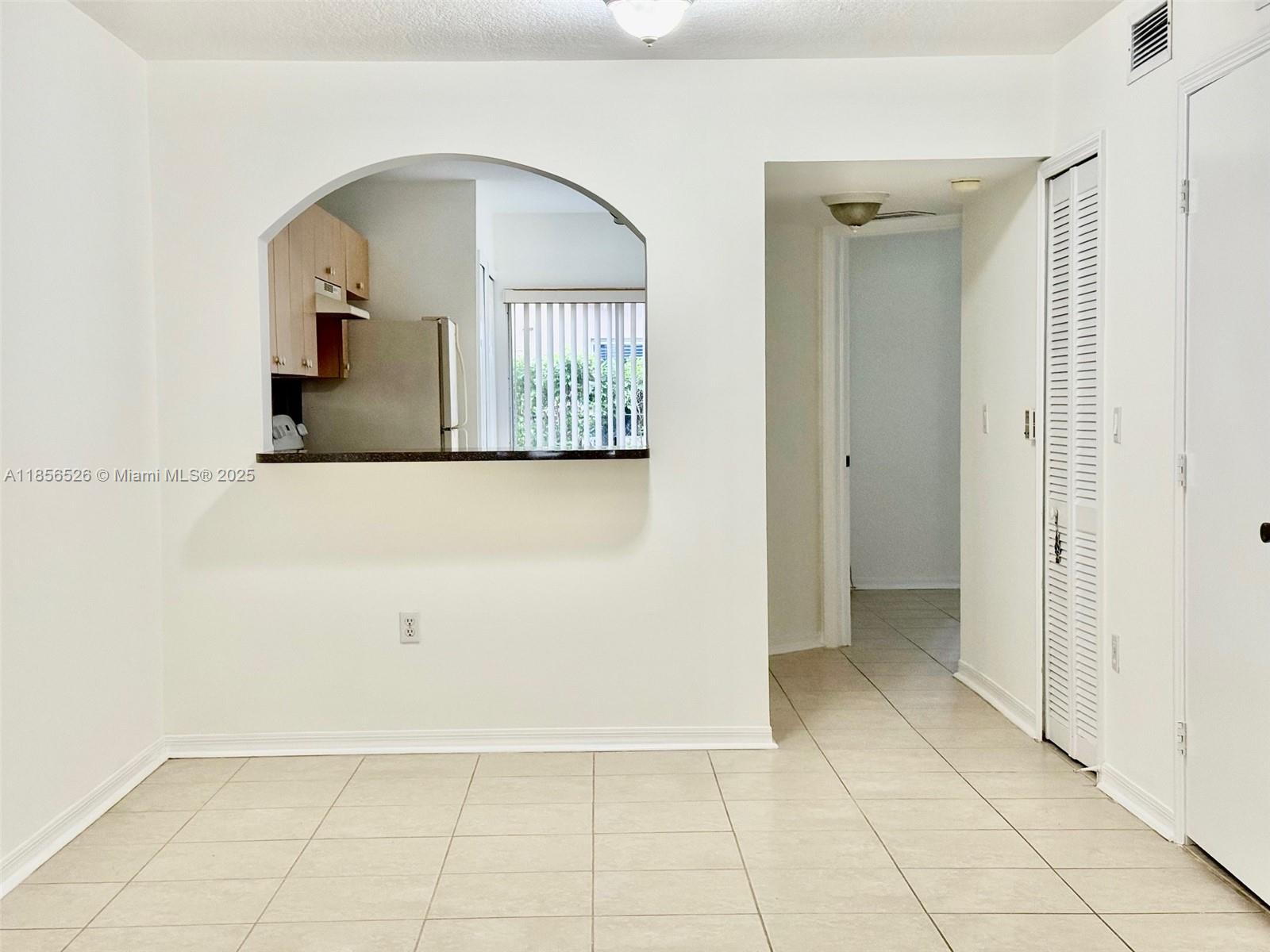 VENETIA GARDENS SOUTH CON - Residential