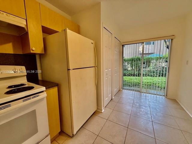 VENETIA GARDENS SOUTH CON - Residential