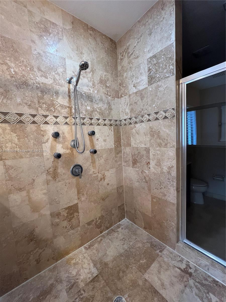 CUTLER CAY - Residential Lease