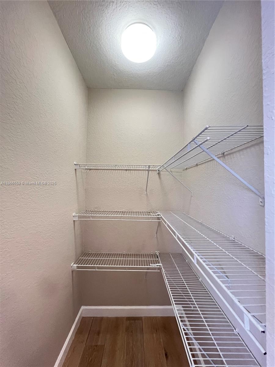 CUTLER CAY - Residential Lease