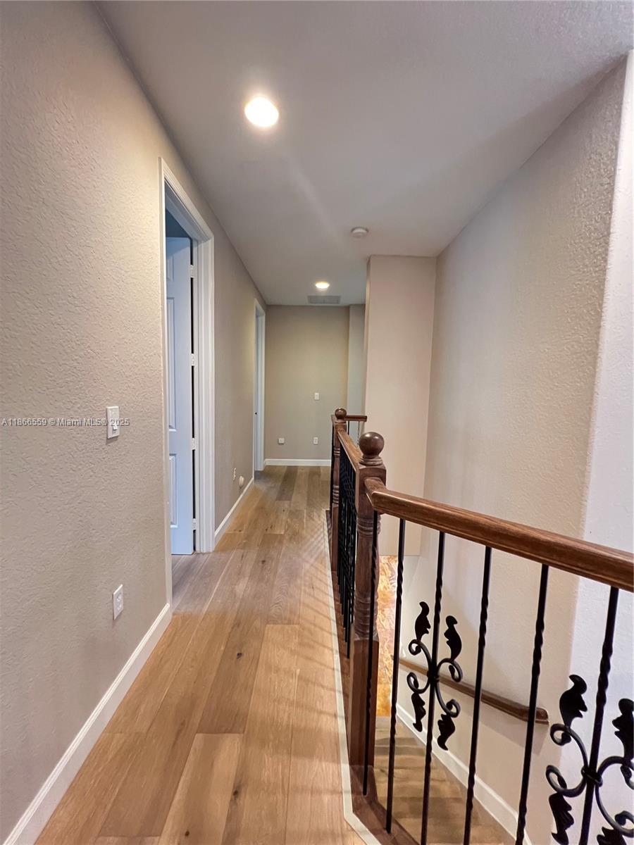 CUTLER CAY - Residential Lease