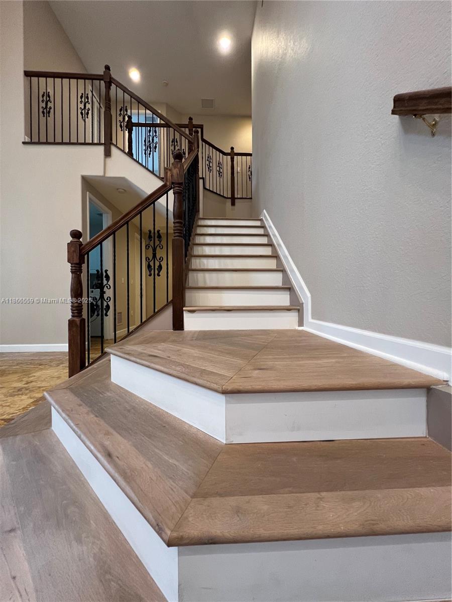 CUTLER CAY - Residential Lease