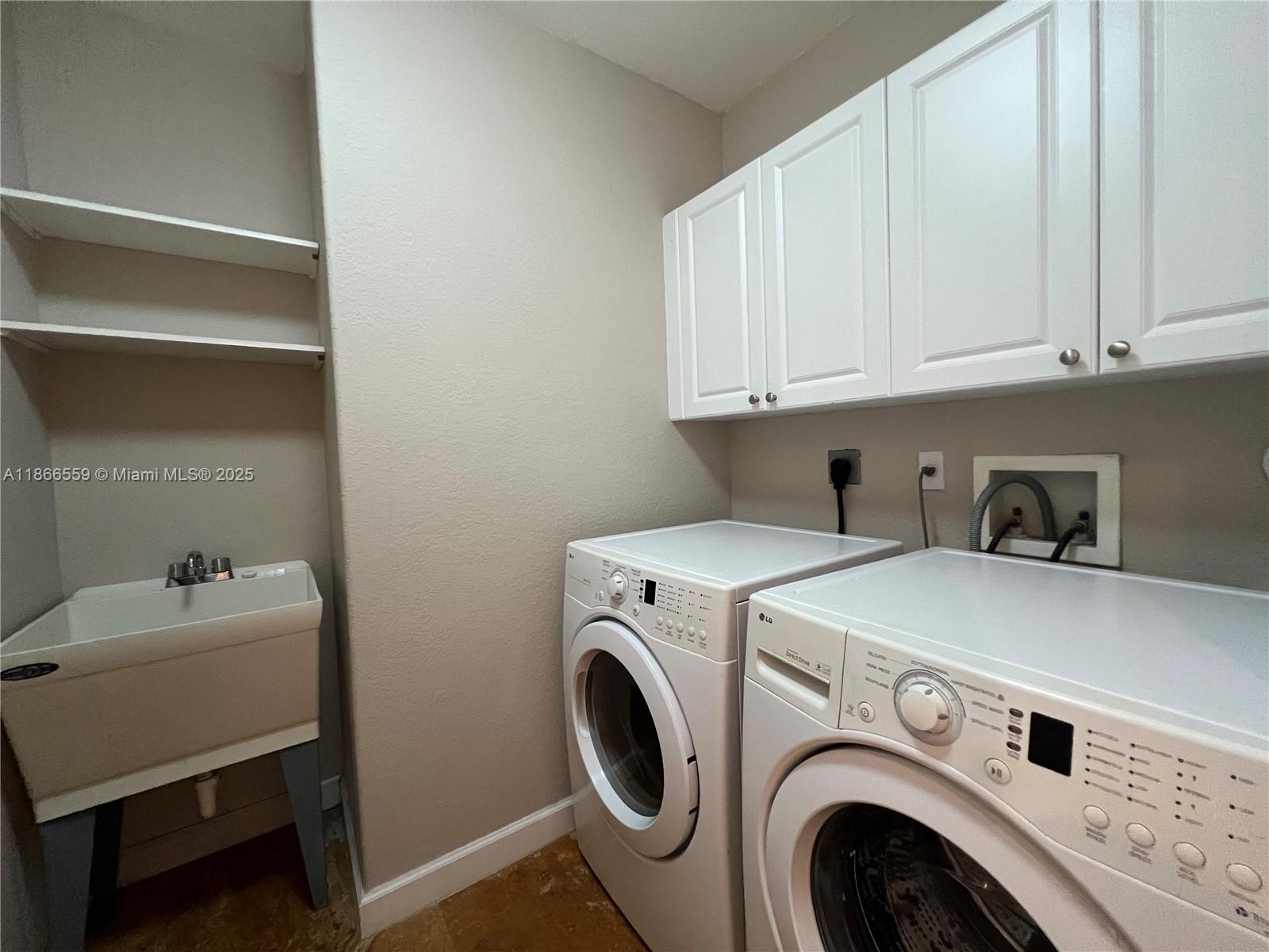 CUTLER CAY - Residential Lease