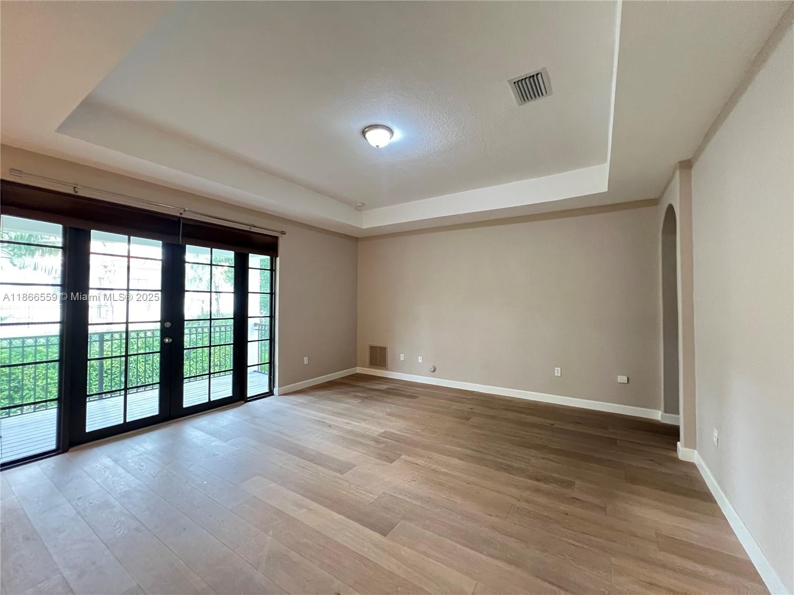 CUTLER CAY - Residential Lease