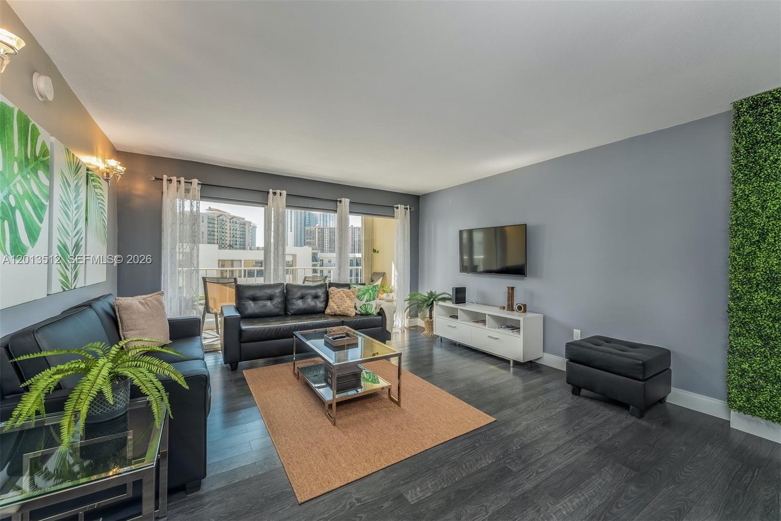 MARBELLA TOWER CONDO - Residential