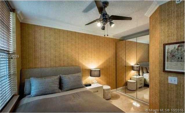 2080 Ocean Drive Condo - Residential Lease