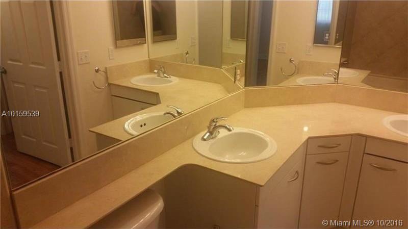2080 Ocean Drive Condo - Residential Lease