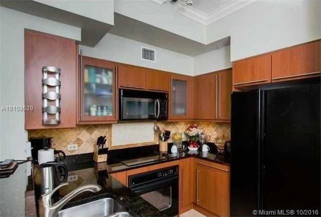 2080 Ocean Drive Condo - Residential Lease