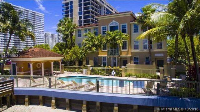 2080 Ocean Drive Condo - Residential Lease