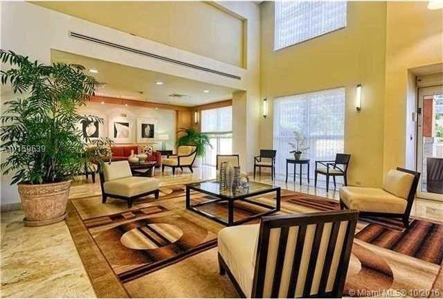 2080 Ocean Drive Condo - Residential Lease