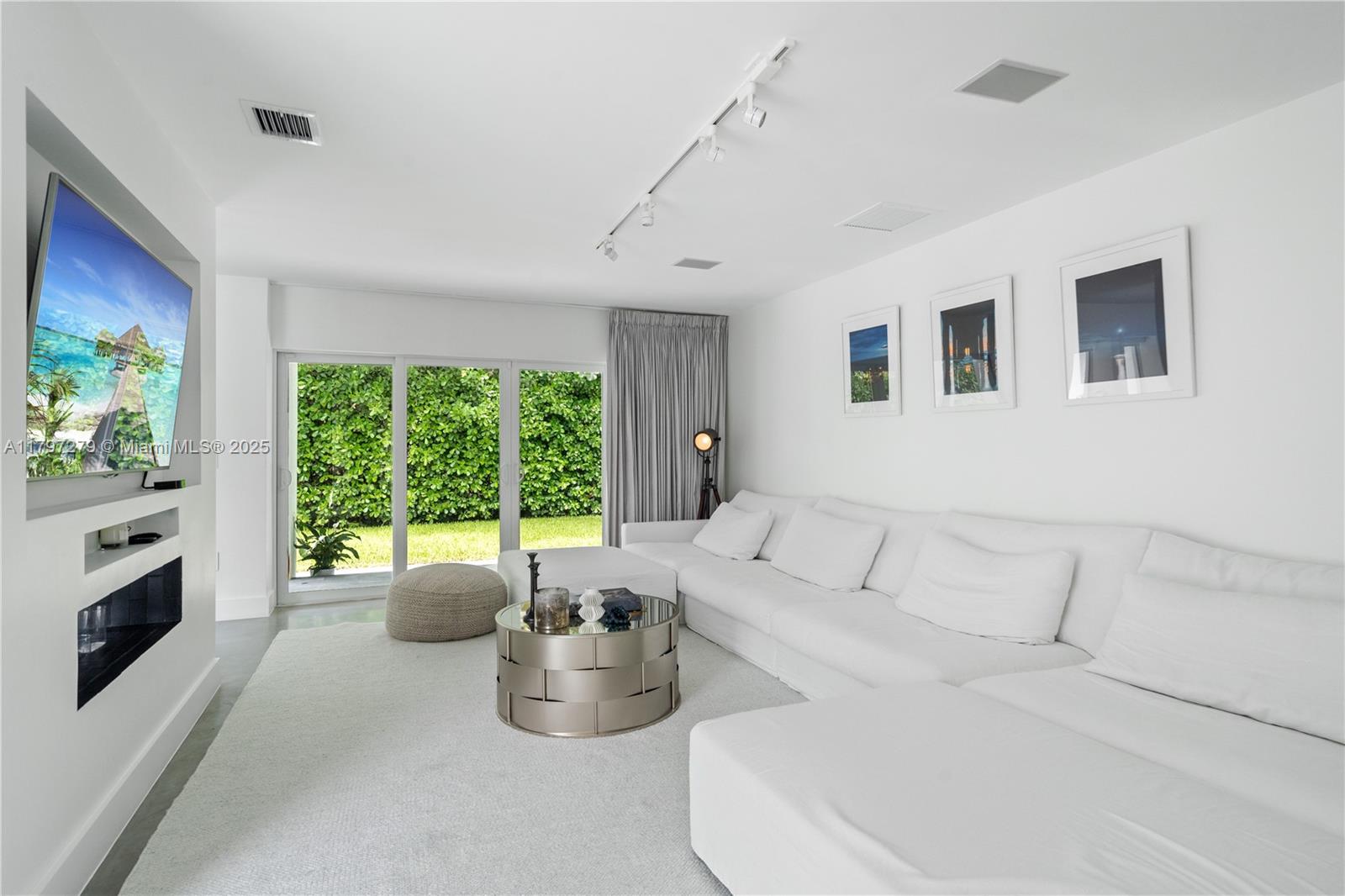C GAB RIVIERA SEC PT 1 RE - Residential