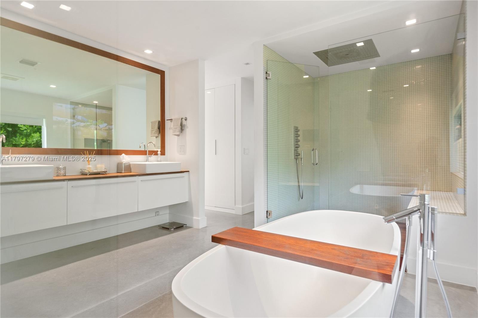 C GAB RIVIERA SEC PT 1 RE - Residential
