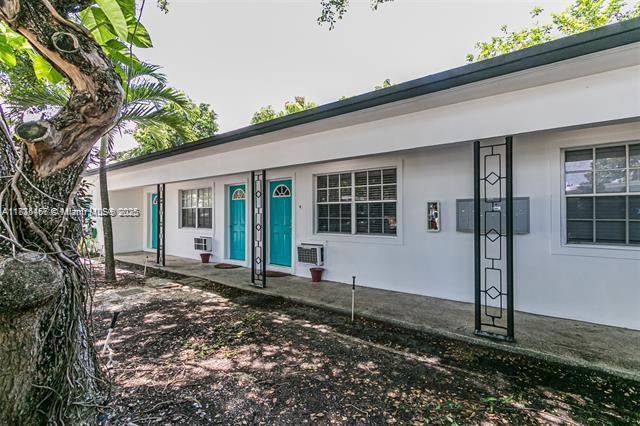 Unique opportunity to own a LEGAL 6-UNIT building + a Laundry room, large corner lot located in the east Fort Lauderdale neighborhood of Lake Ridge! Five studios & one 1-bedroom. Building recently updated/renovated . New electrical panels, partial PVC, tile flooring, several water heaters, appliances & A/C units replaced, recessed lighting, W/D on site. Parking for 8+ cars. All long-term tenants now, but this is a perfect AIRBNB opportunity for the future! Current CAP rate 5.1%. Less than 2 miles to Fort Lauderdale Beach!
