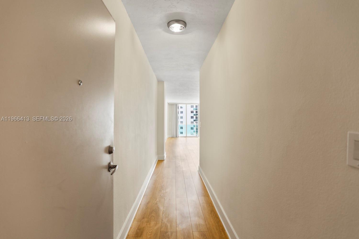 RESIDENCES ON HOLLYWOOD B - Residential