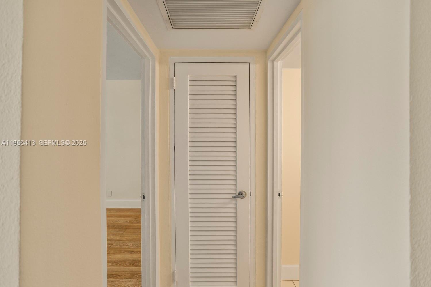 RESIDENCES ON HOLLYWOOD B - Residential