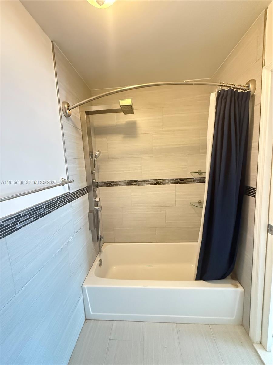 PARC VISTA CONDO - Residential Lease