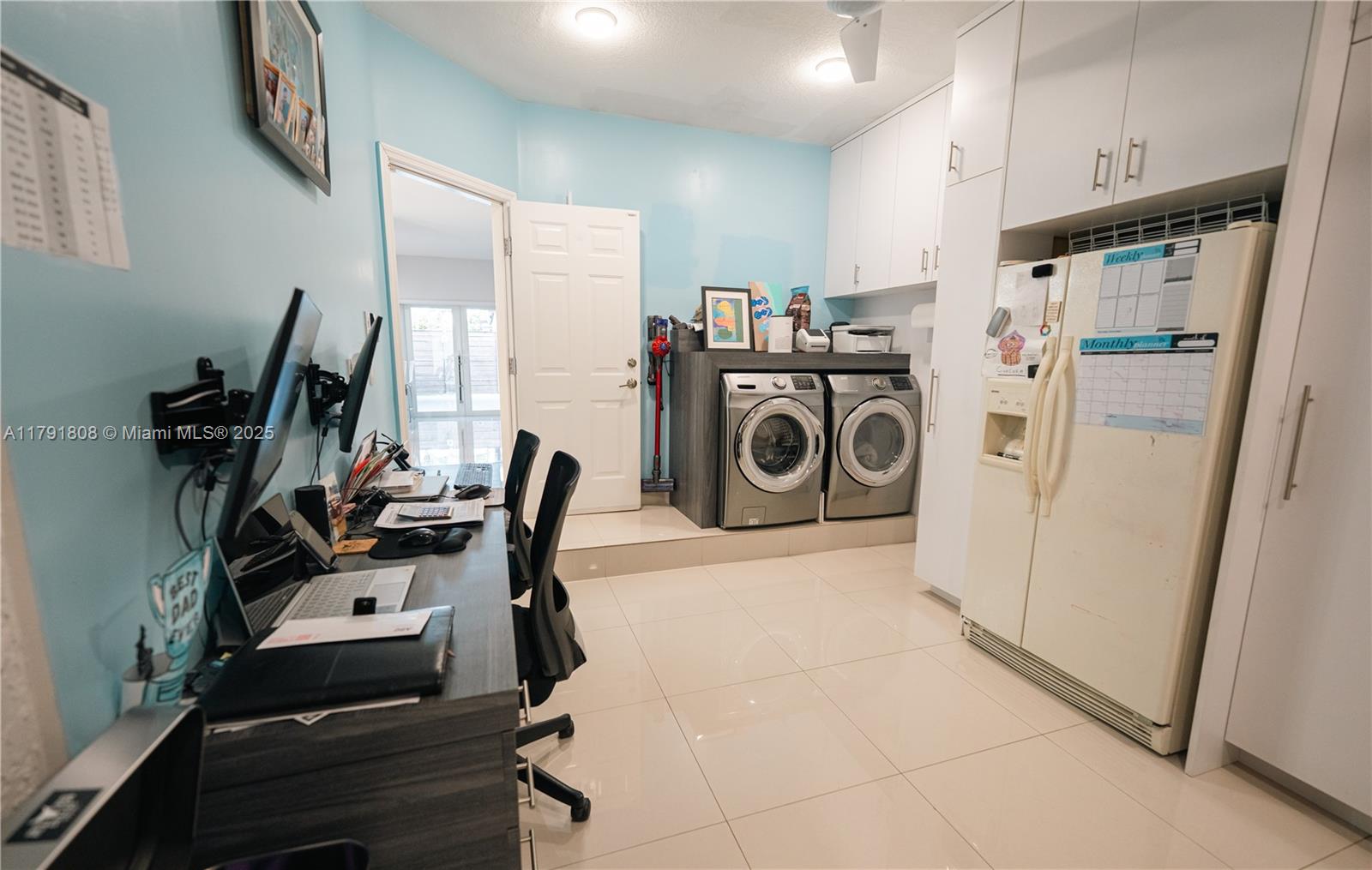CRISTAL VILLAS CONDO - Residential