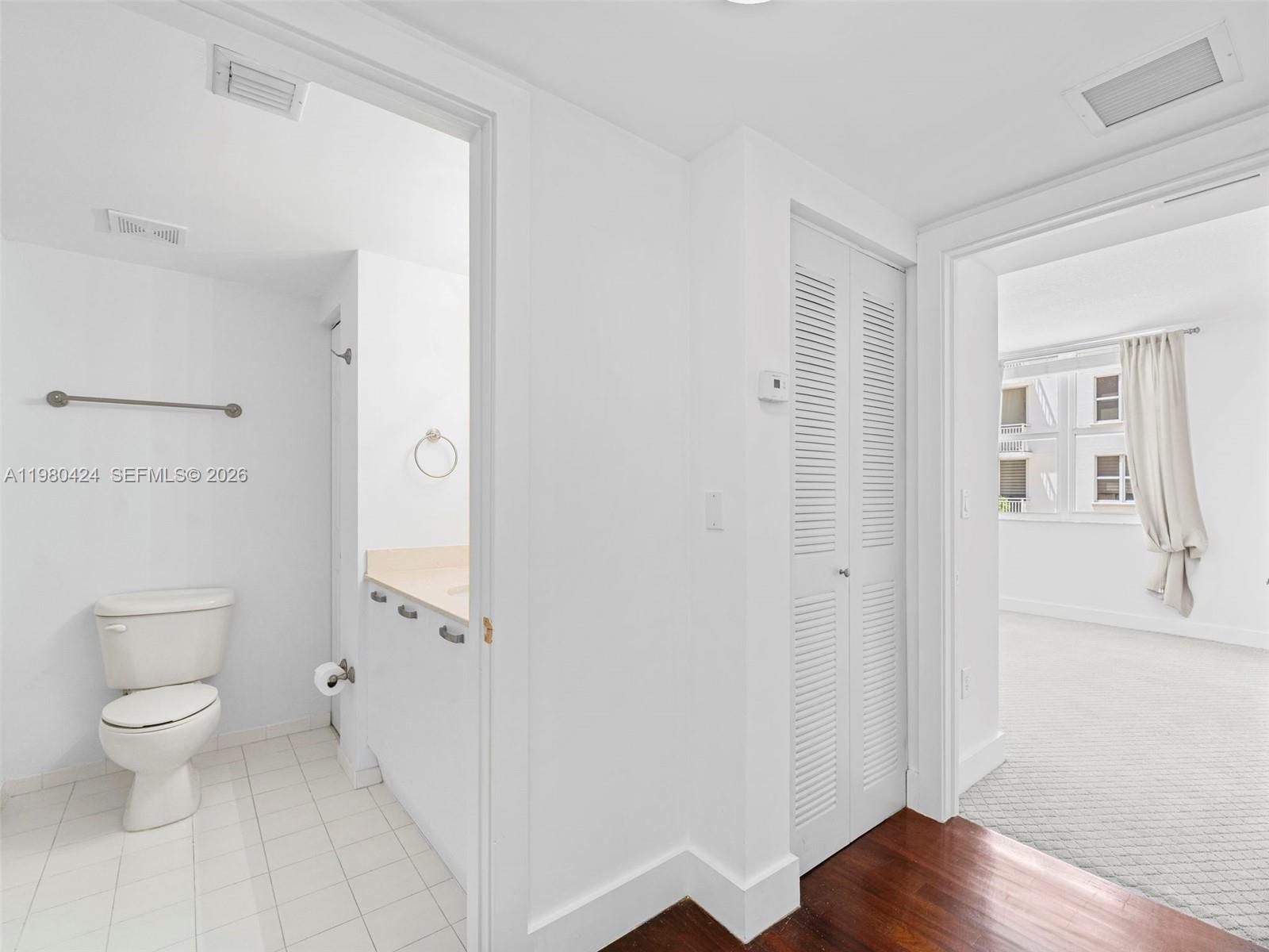 THE MINORCA CONDO - Residential