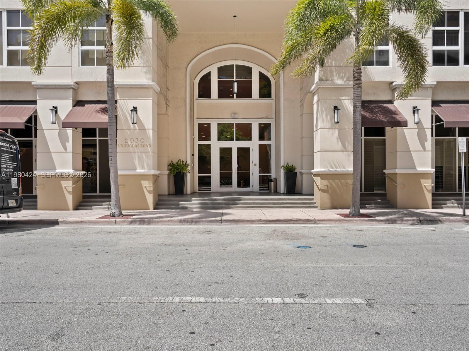 THE MINORCA CONDO - Residential