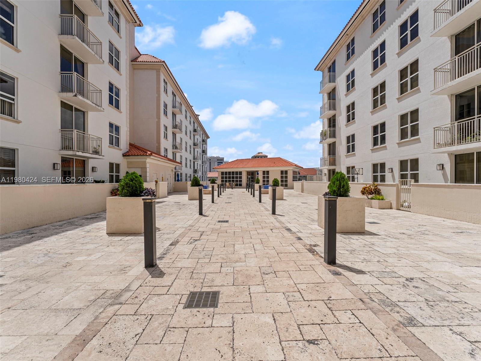 THE MINORCA CONDO - Residential