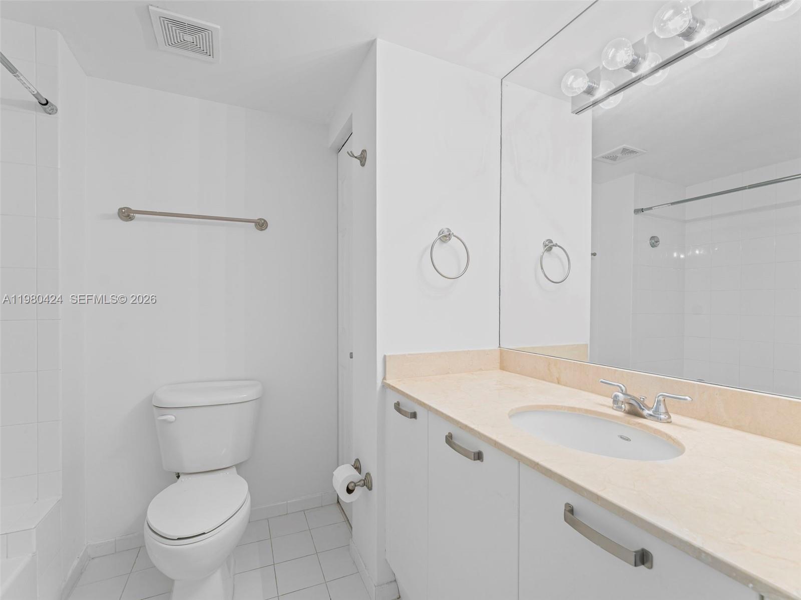 THE MINORCA CONDO - Residential