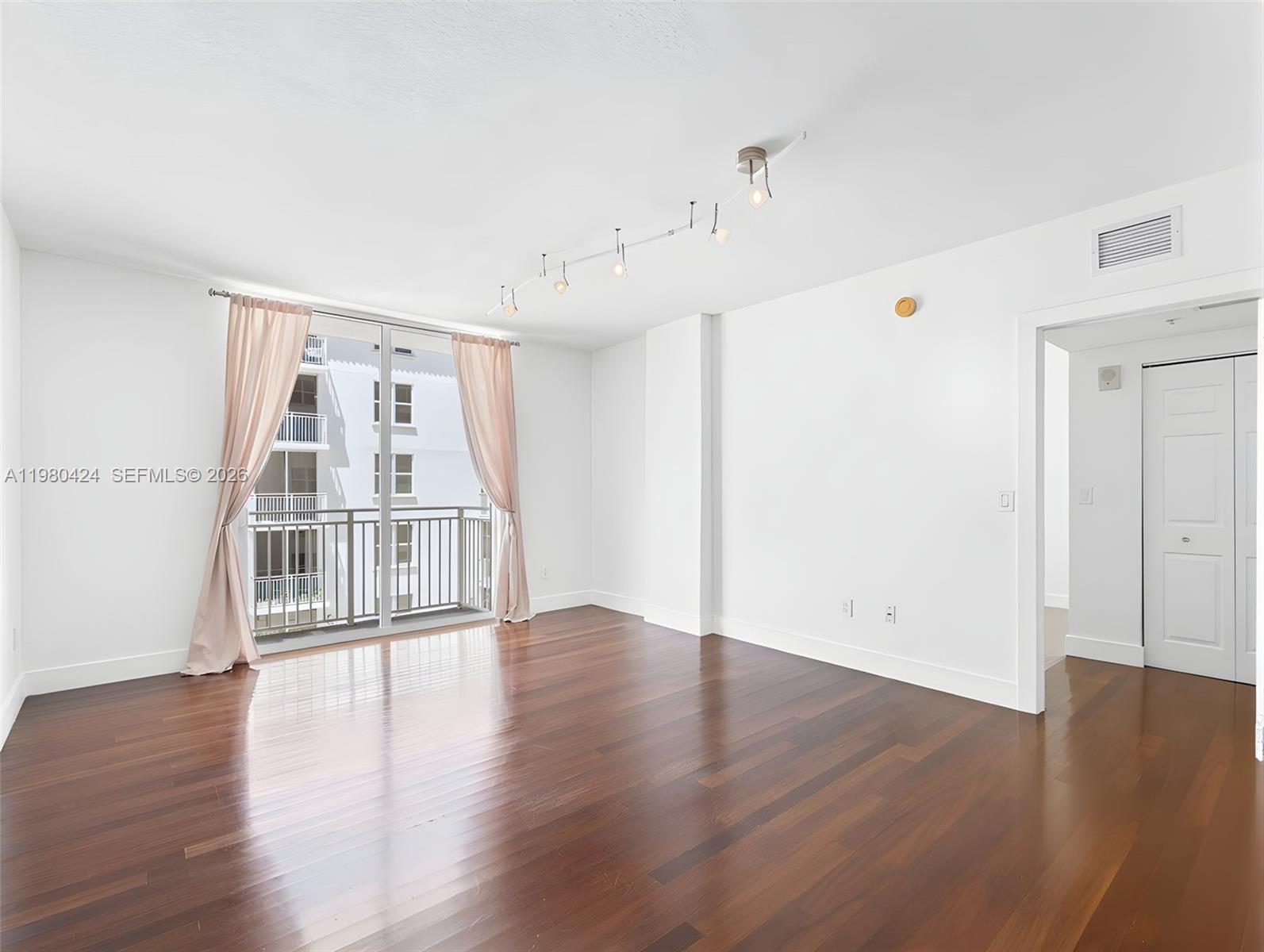 2030 S Douglas Rd 610