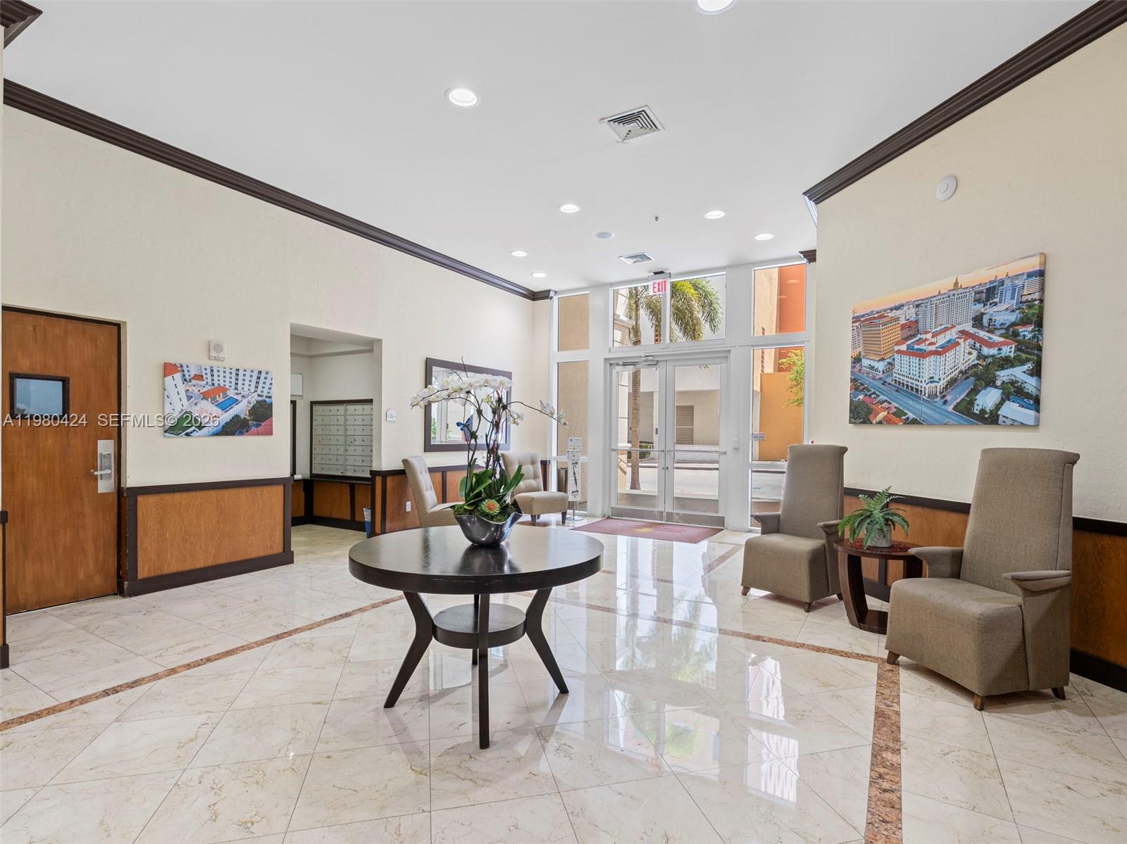 THE MINORCA CONDO - Residential