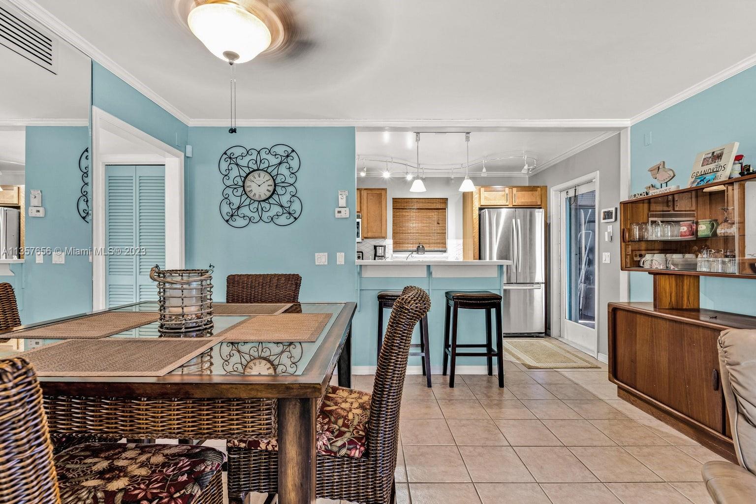 Photo 14 of 51 of 34 Gasparilla Dr house