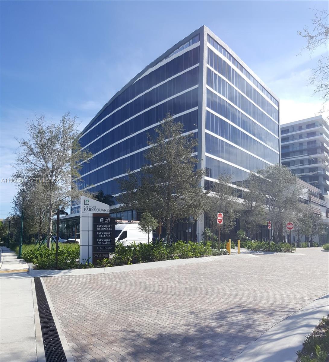 2980 NE 207th St 402-403