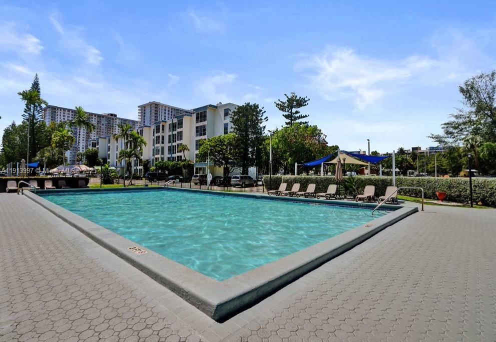 AVILA CONDO - Residential