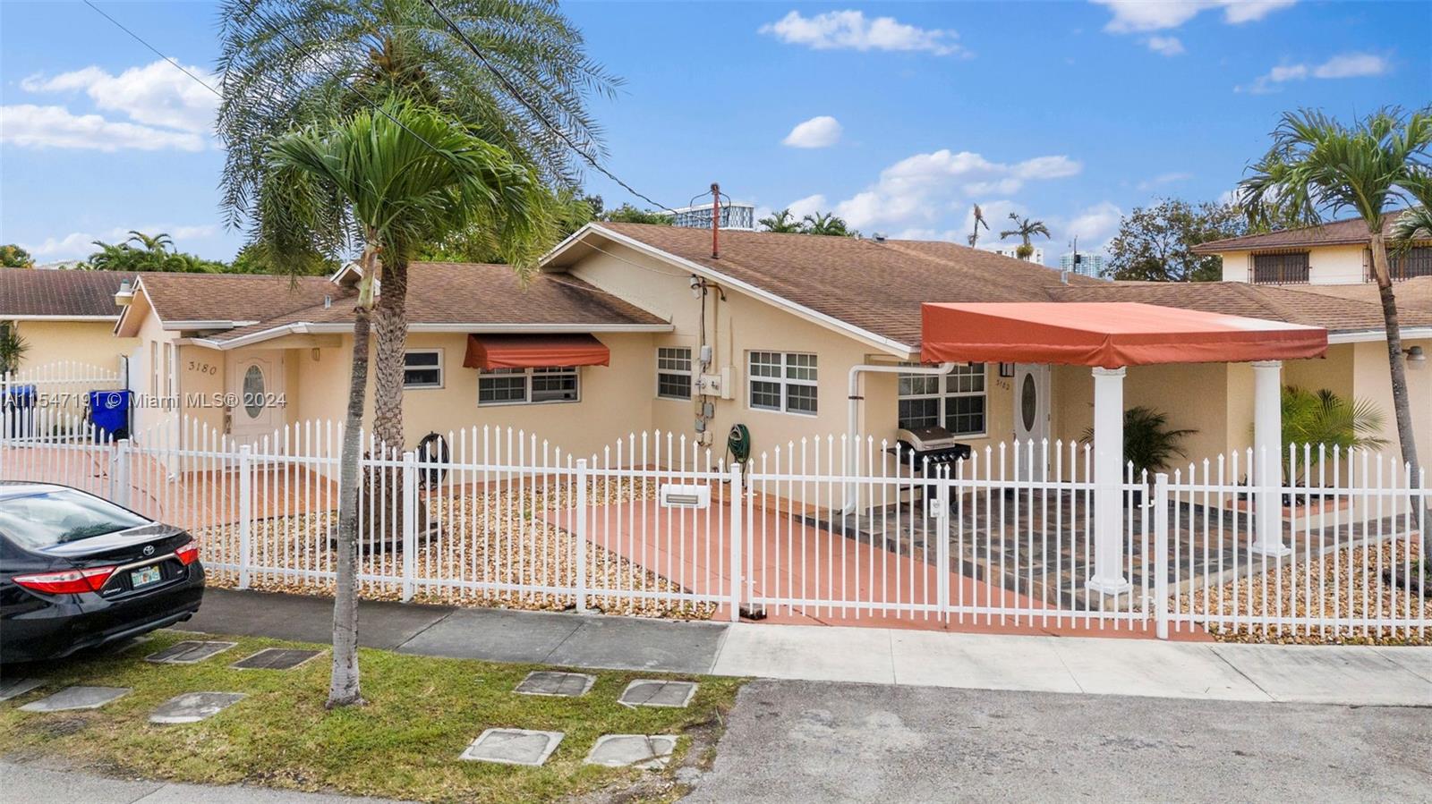 Rental Property at 3180 Sw 25th Ter Ter, Miami, Broward County, Florida -  - $950,000 MO.