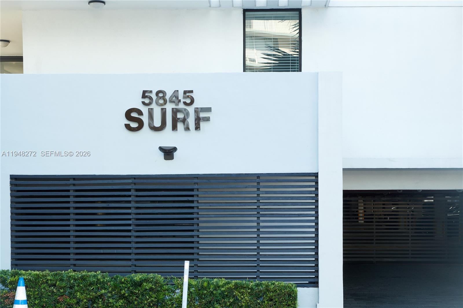 THE SURF CONDO - Residential