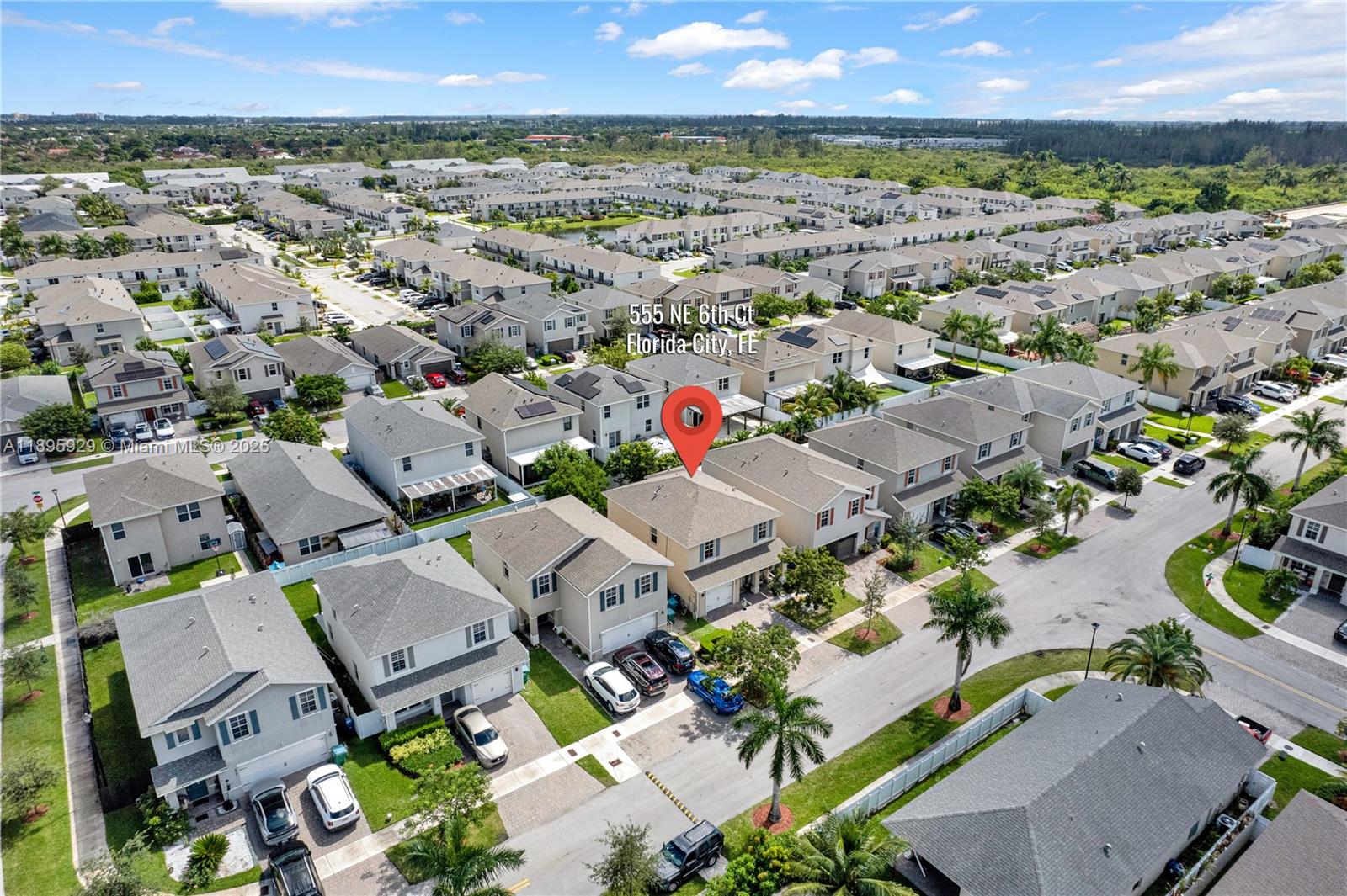 ROYAL HOMES WEST - Residential