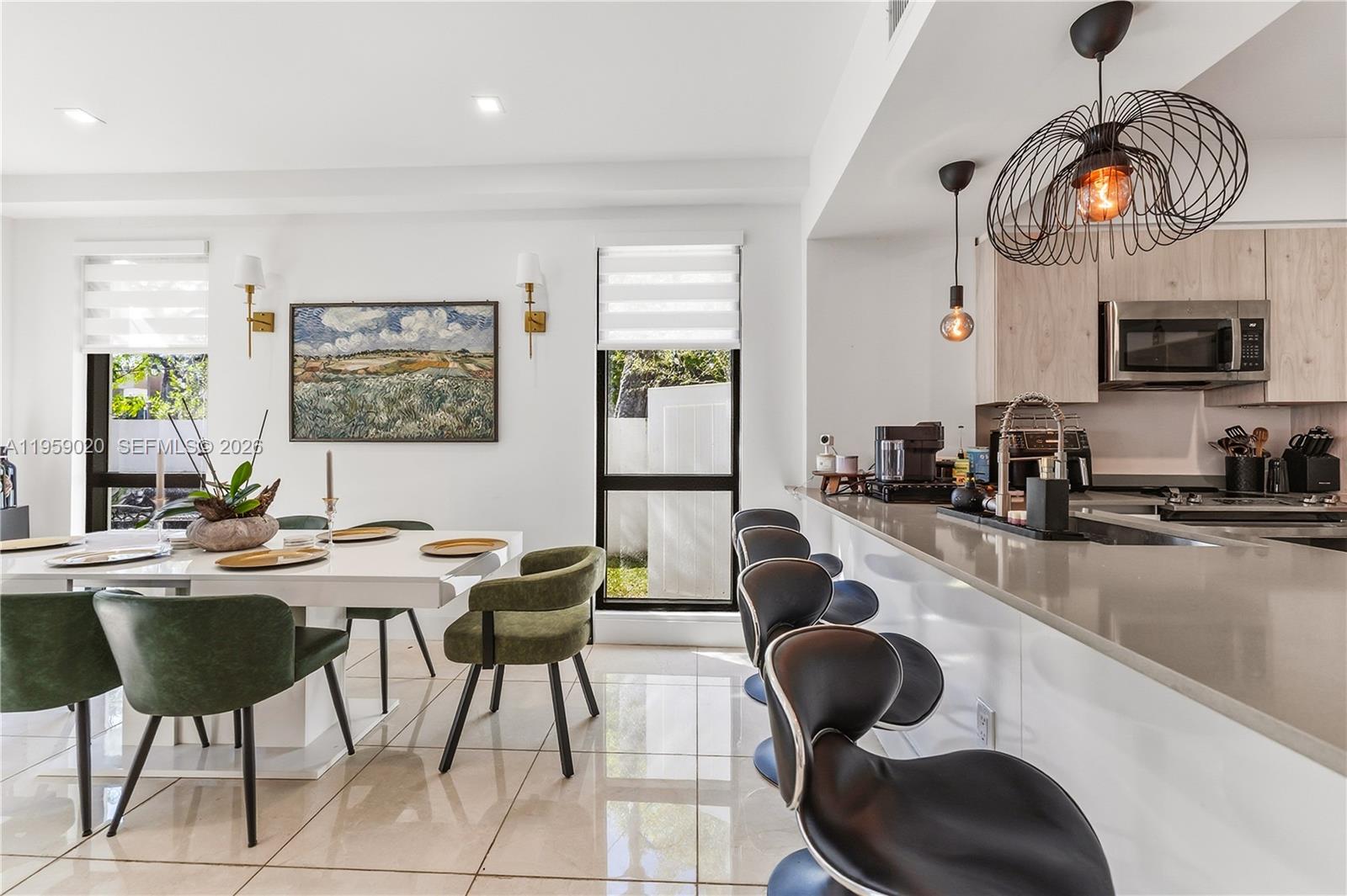 OAKS PLACE - Residential