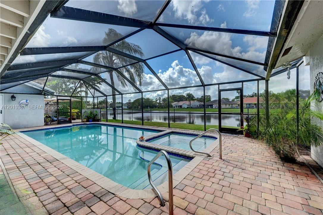 CYPRESS GLEN - Residential