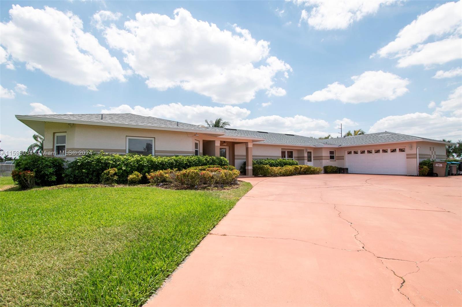 https://matrix.swflamls.co - Residential