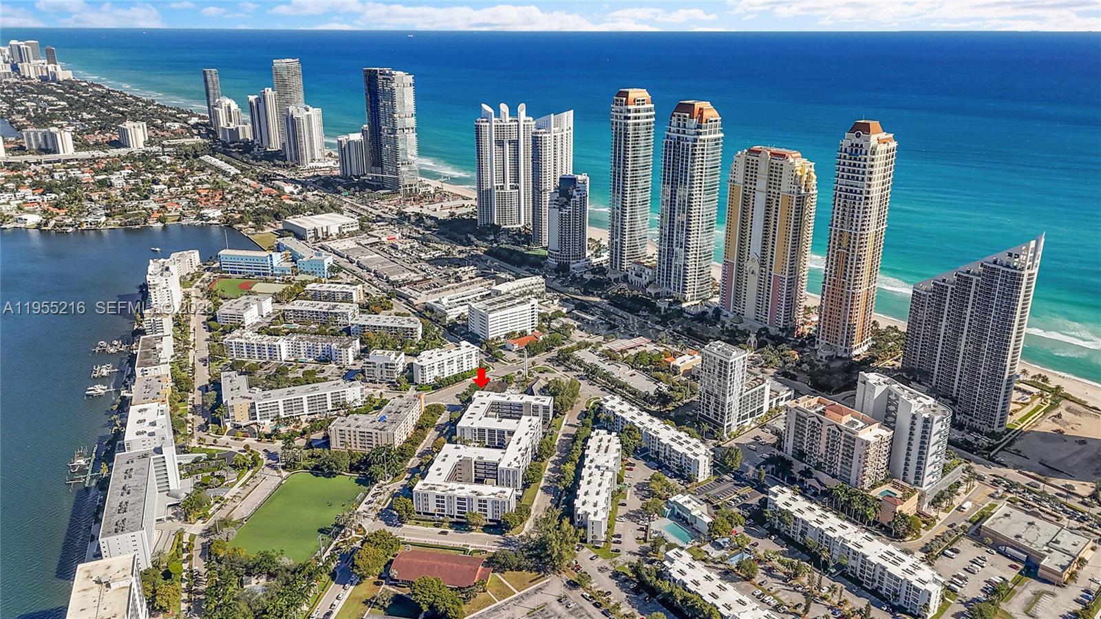 LE CARTIER CONDO - Residential