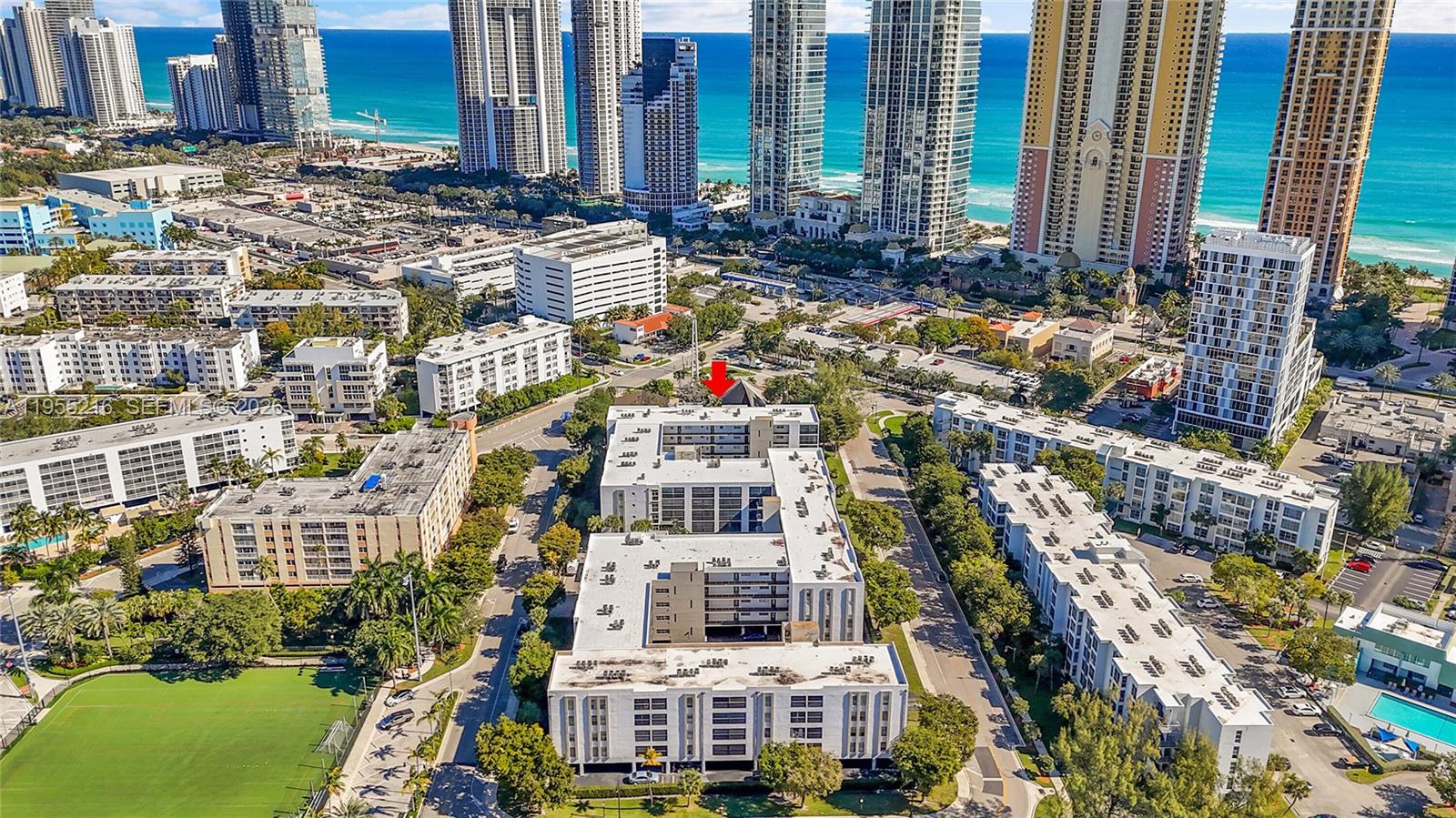 LE CARTIER CONDO - Residential