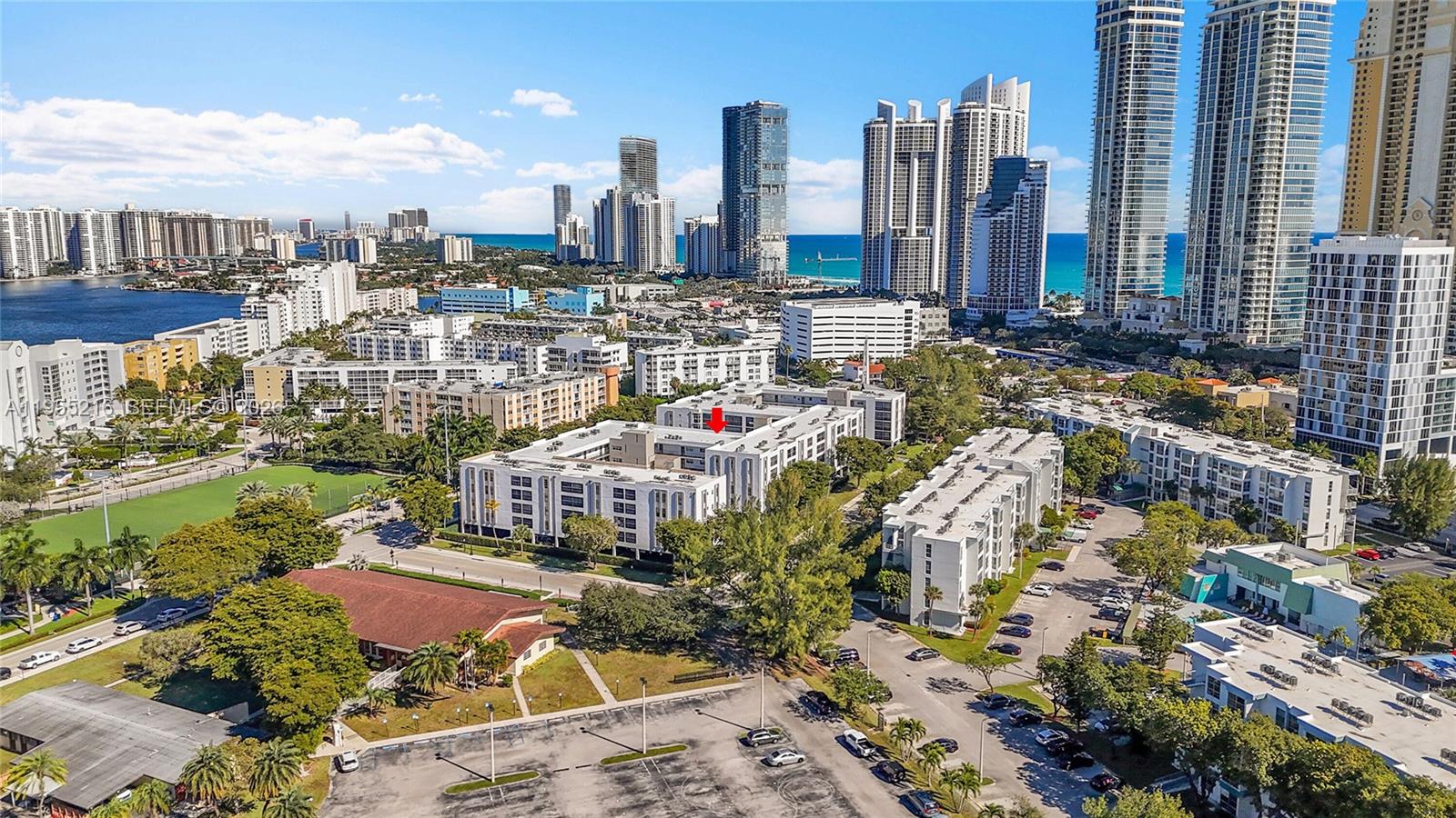 LE CARTIER CONDO - Residential