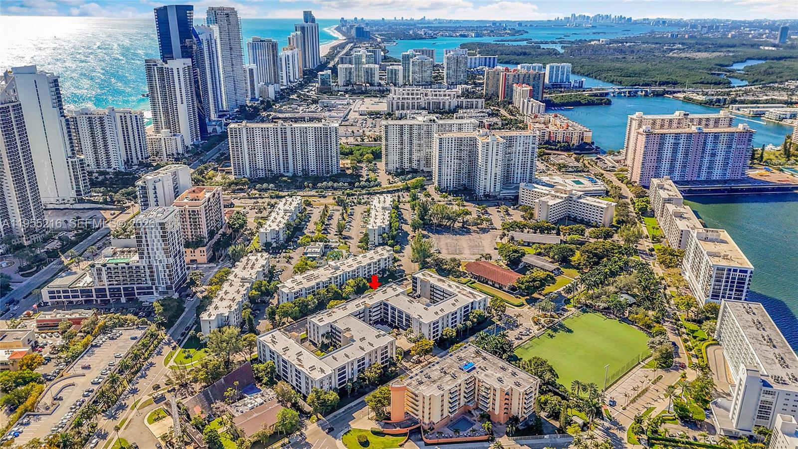 LE CARTIER CONDO - Residential