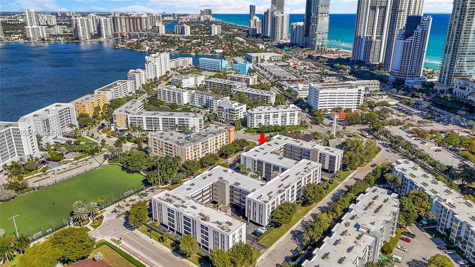 LE CARTIER CONDO - Residential