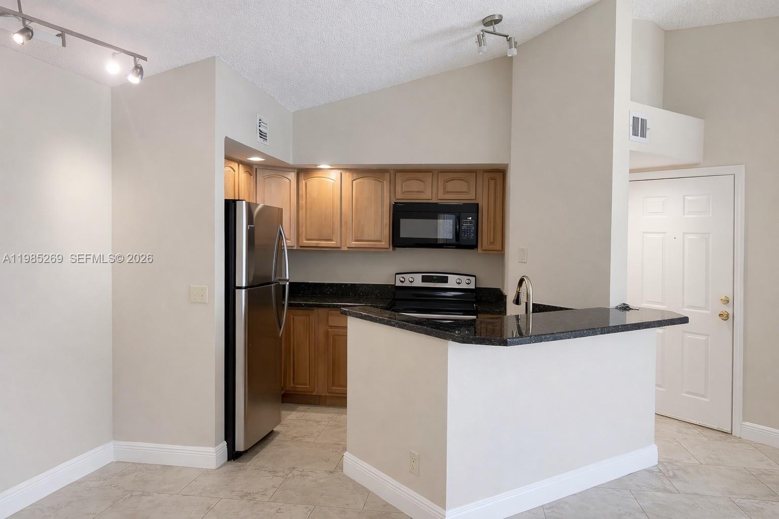 CORAL KEY CONDO - Residential
