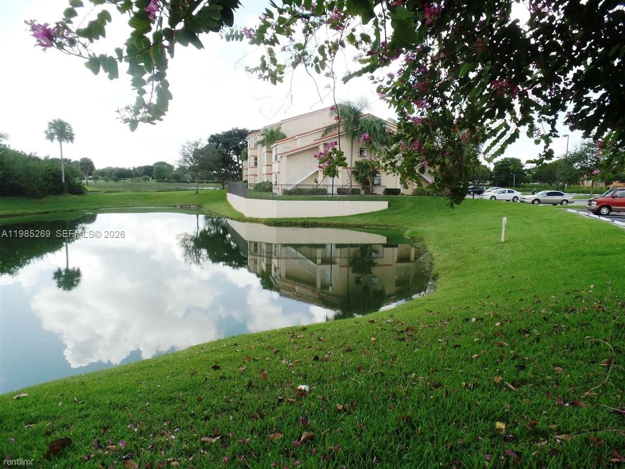 CORAL KEY CONDO - Residential