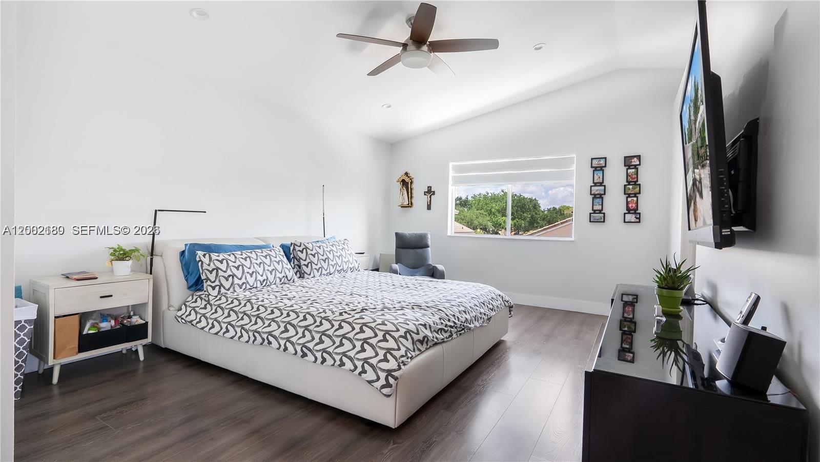 Estancia - Residential Lease