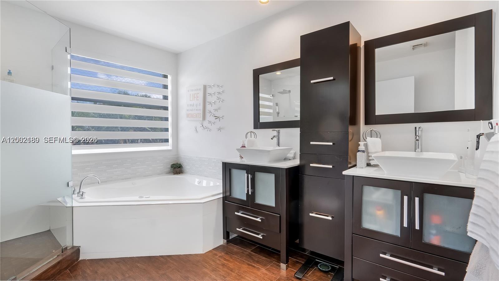 Estancia - Residential Lease