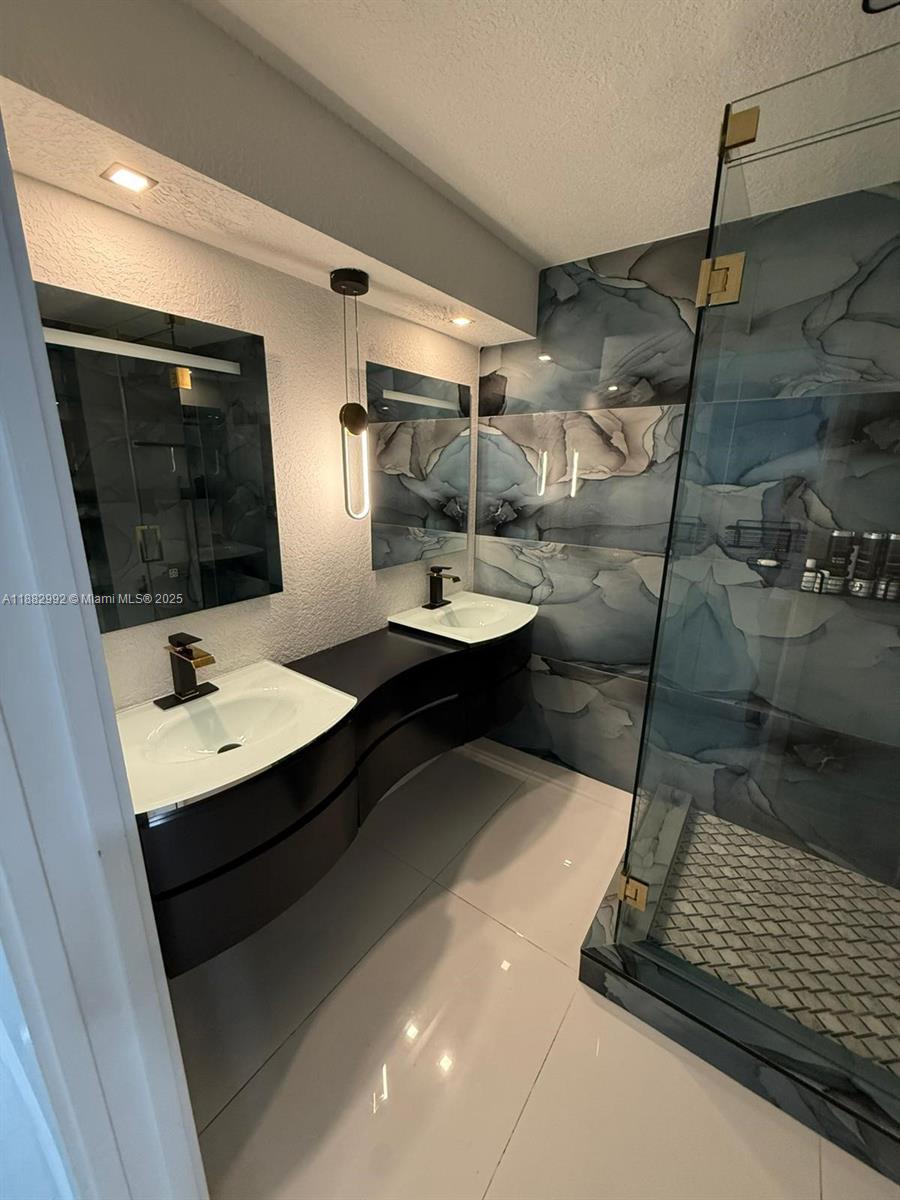 CORAVO AMD - Residential Lease