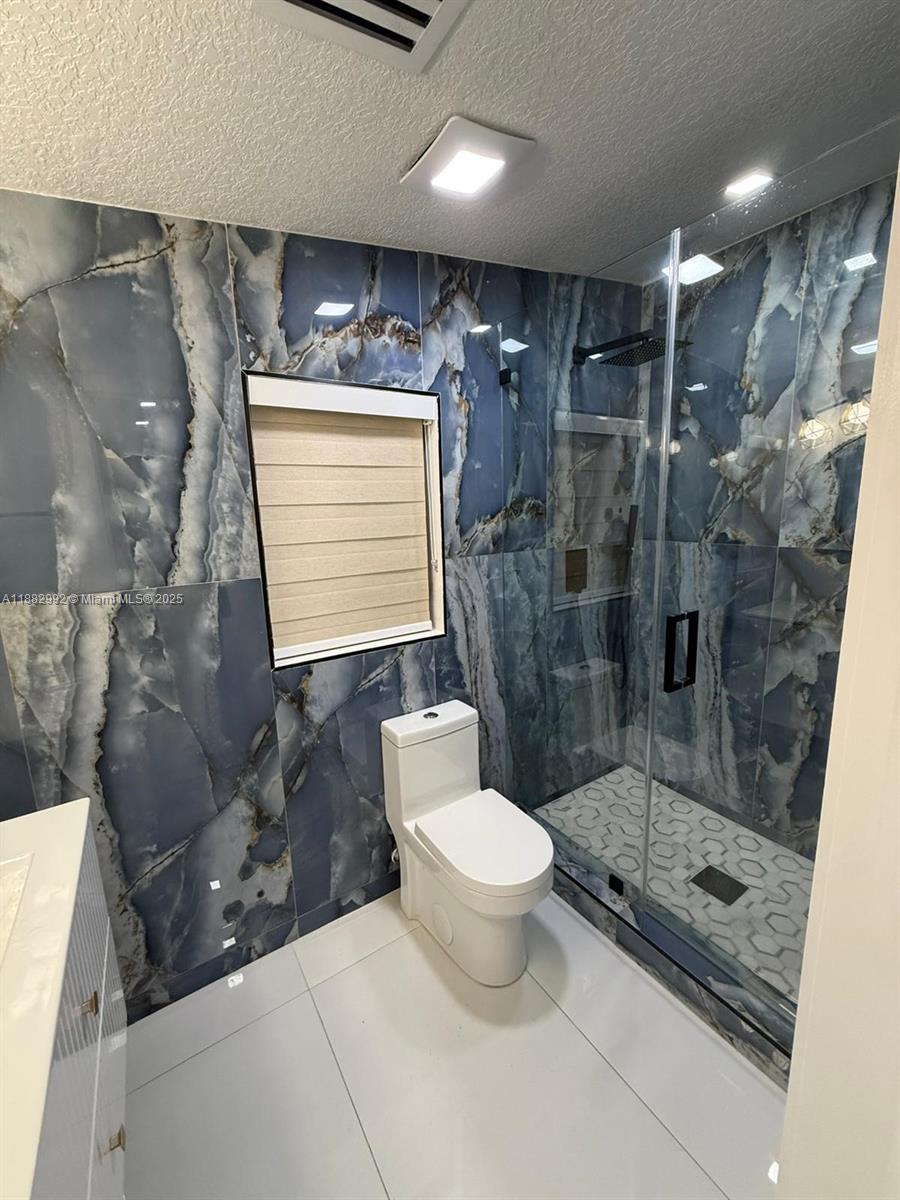 CORAVO AMD - Residential Lease
