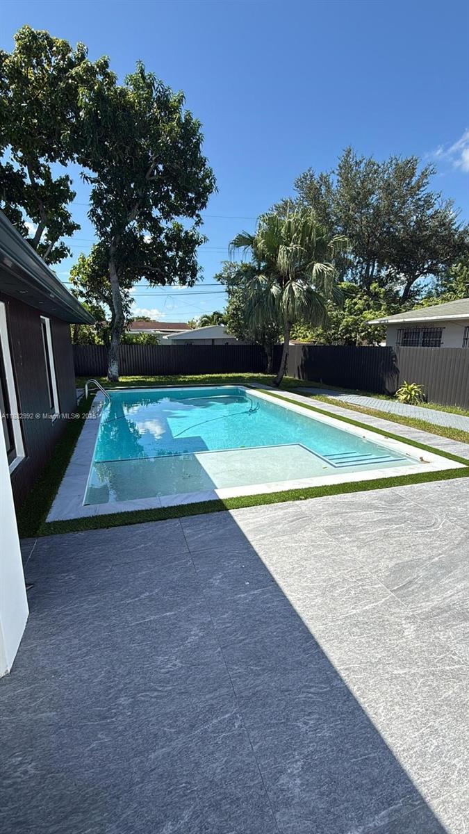 CORAVO AMD - Residential Lease