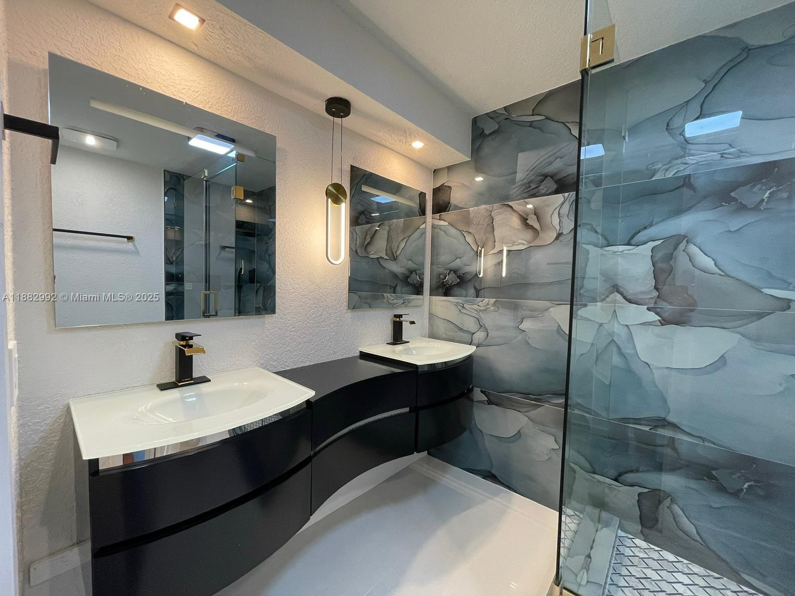 CORAVO AMD - Residential Lease
