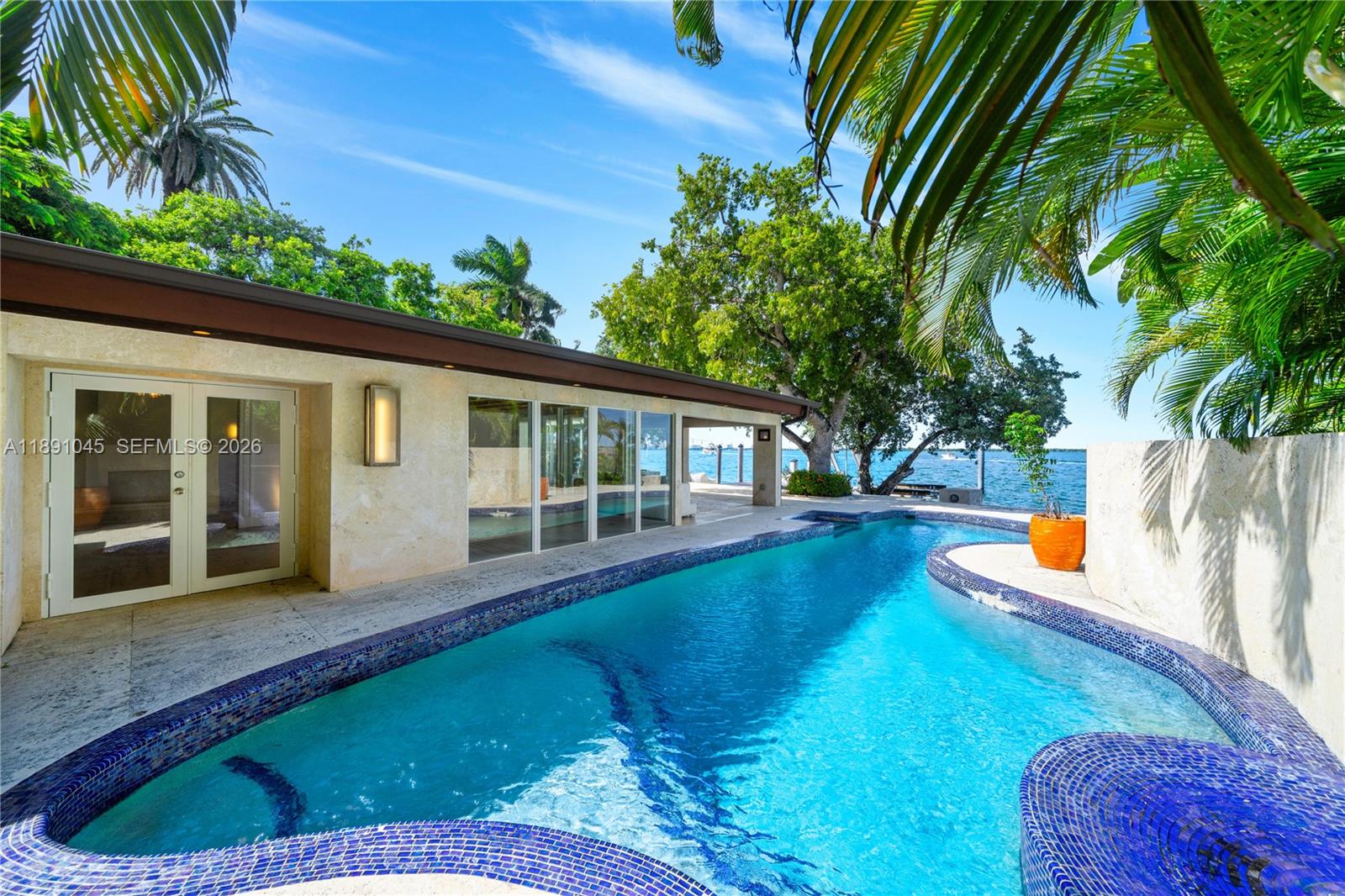 RIVO ALTO AMD - Residential